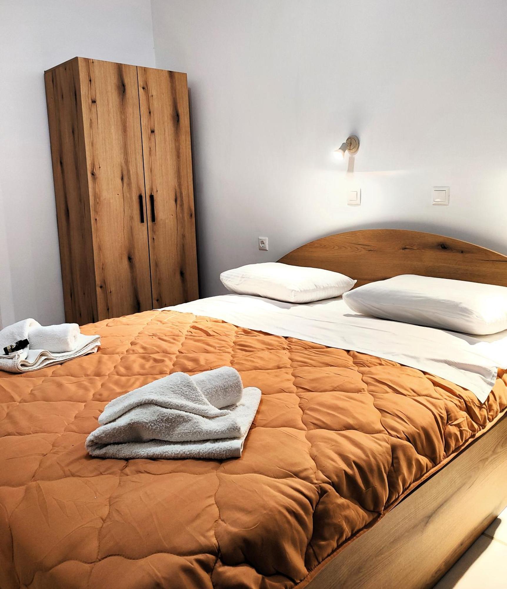אגיוס גיורגיוס Eleni Apartments Sant George Beach מראה חיצוני תמונה