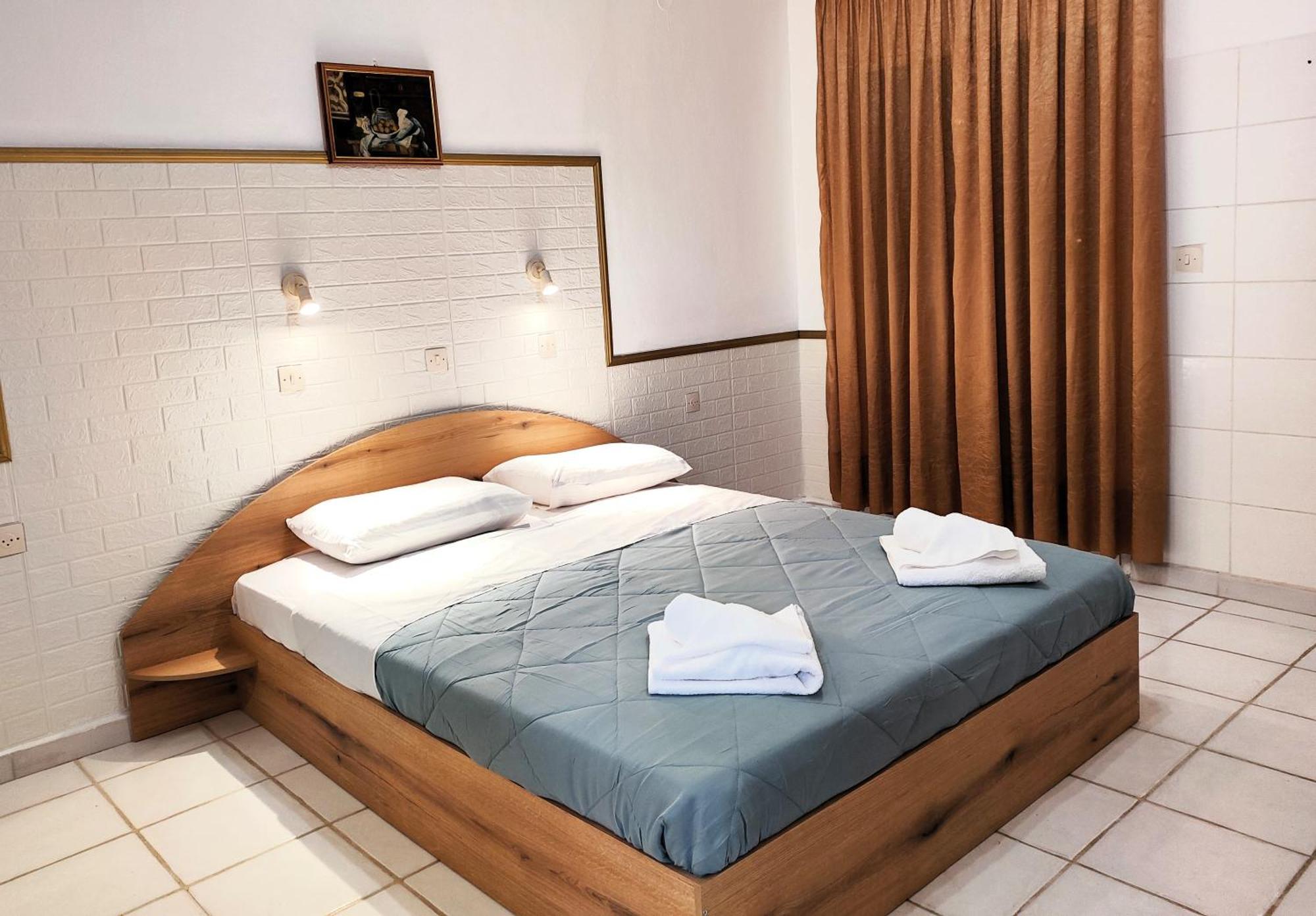 אגיוס גיורגיוס Eleni Apartments Sant George Beach מראה חיצוני תמונה