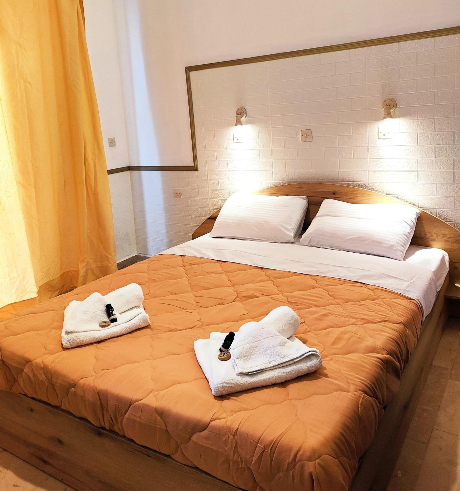 אגיוס גיורגיוס Eleni Apartments Sant George Beach מראה חיצוני תמונה